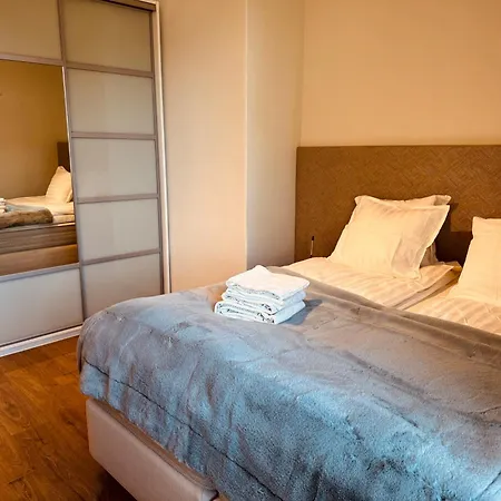 Center * Helsínquia